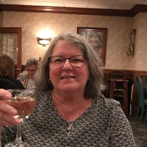 Meet your Posher, Toni